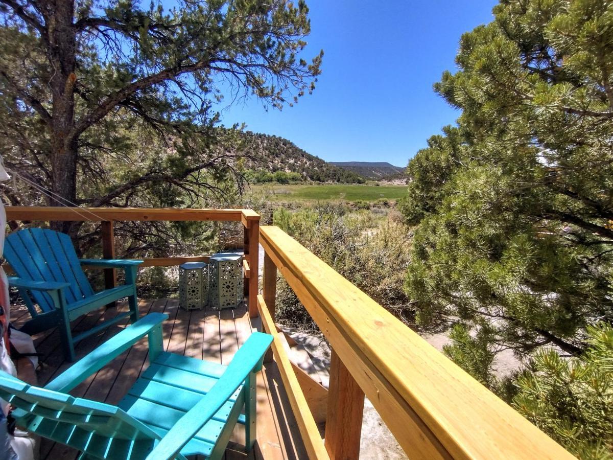 Boulder Mountain Guest Ranch Villa Bagian luar foto