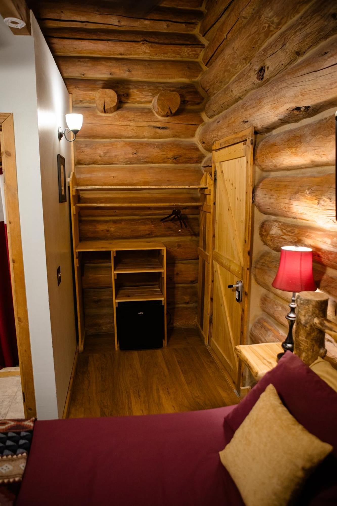 Boulder Mountain Guest Ranch Villa Bagian luar foto